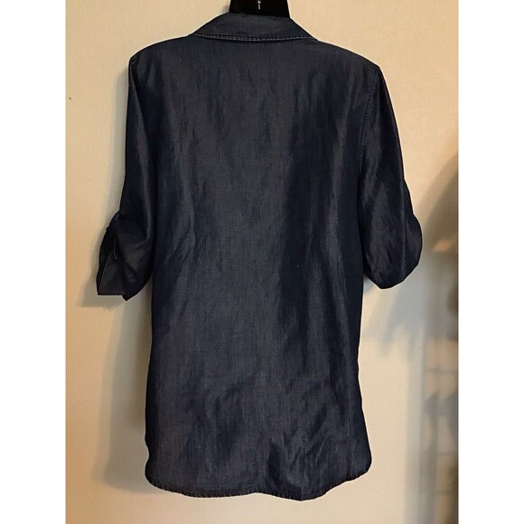 Gloria Vanderbilt, Women’s Button Up Blouse. Size Medium - Picture 4 of 7